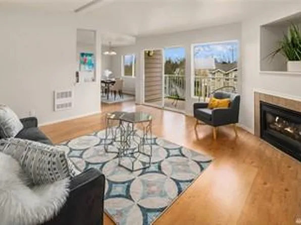 710 240th Way SE Unit C302, Sammamish, WA 98074