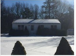 13 Clear Brook Xing, Kennebunk, ME 04043