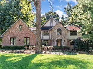395 Meditation Ln, Columbus, OH 43235