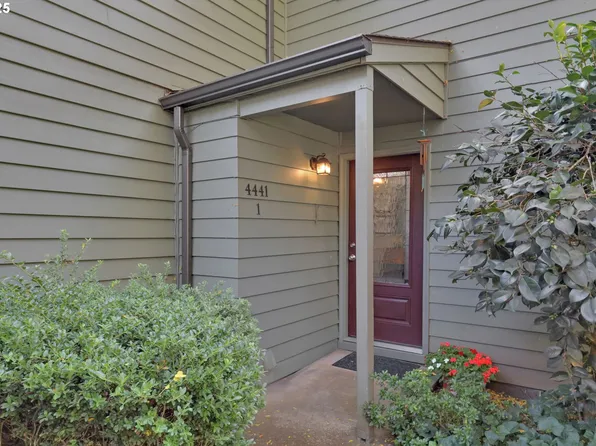 4441 Fox Hollow Rd APT 1, Eugene, OR 97405