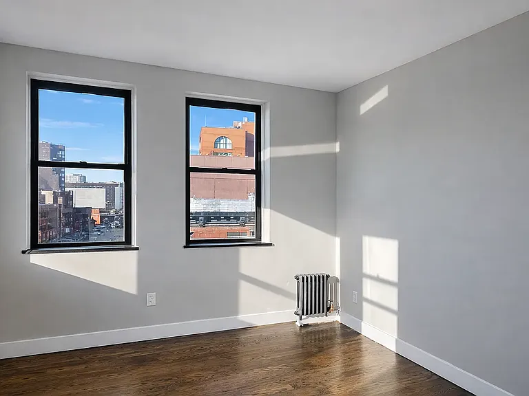 2118 2nd Ave #Penthouse 1 — Photo 6