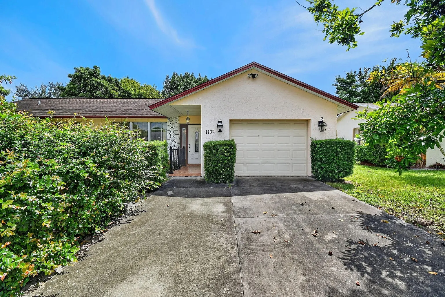 3 bed, 1849 sqft, $2,850 — Photo 1