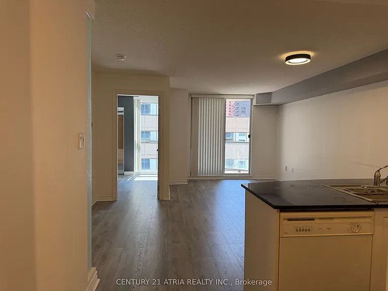 801 Bay St #602 — Photo 12