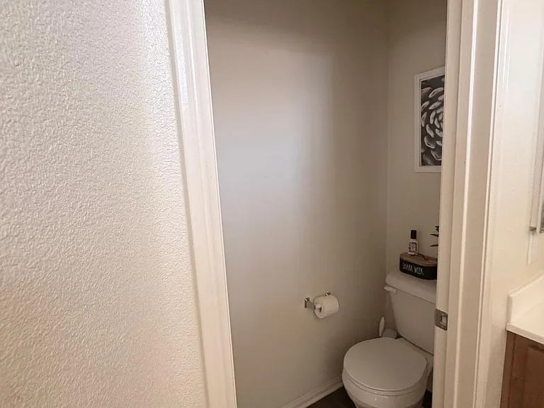 2725 Saddleback Dr — Photo 9