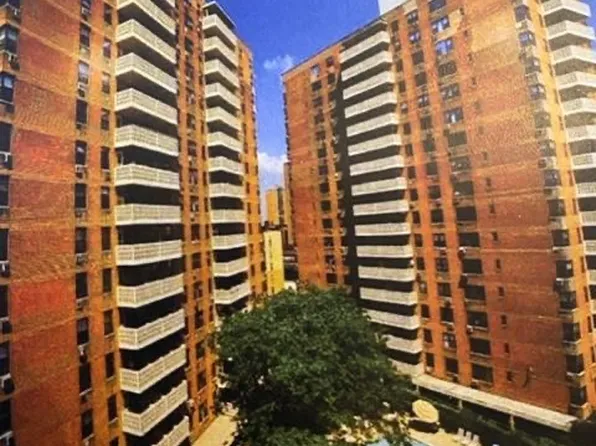 40 Brighton 1 Rd #1F, Brooklyn, NY 11235