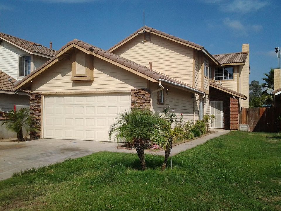 1st image of 24440 Tyann Ct