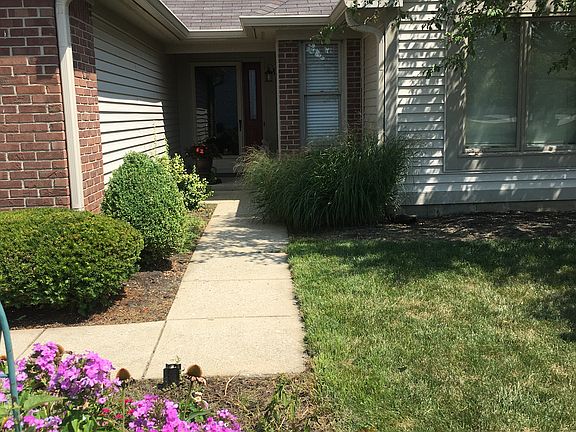 Entrance walkway