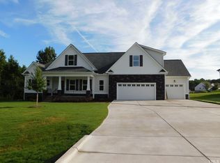 476 Snowbell St, Four Oaks, NC 27524
