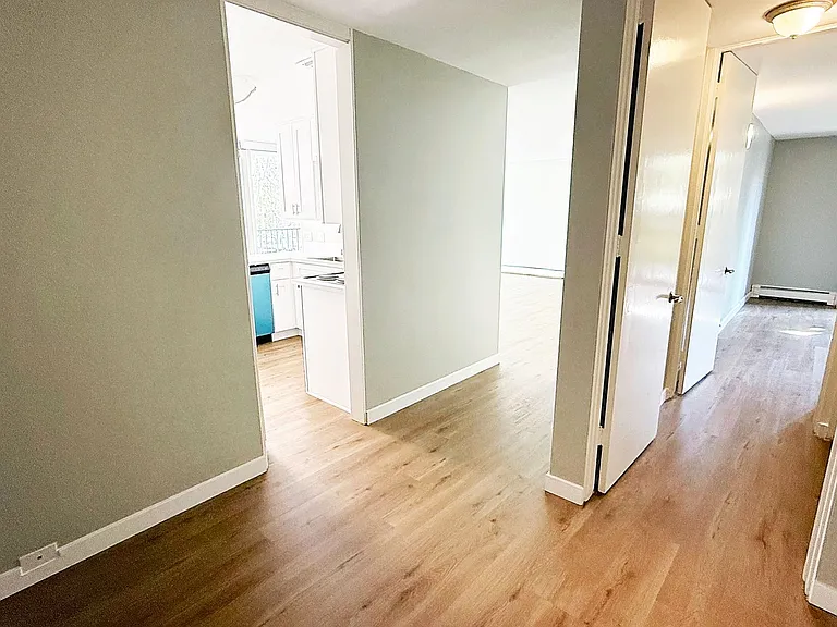 Playa de Oro Apartments — Photo 4