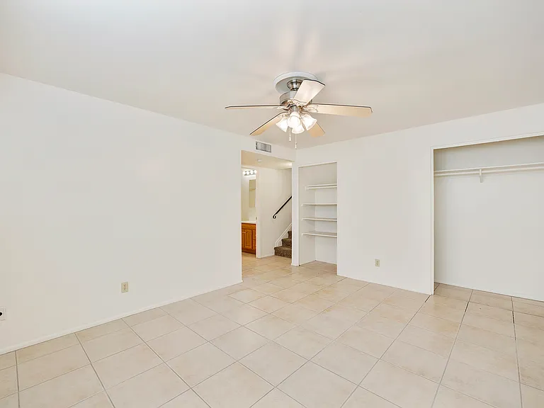 8743 E Berridge Ln — Photo 18