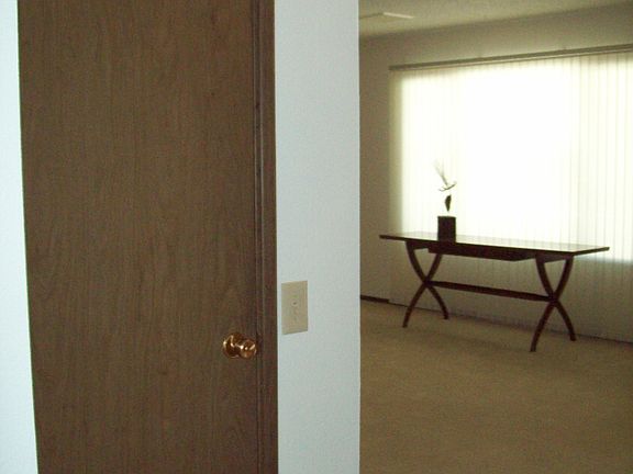 5th image of 13203 W Ashwood Dr