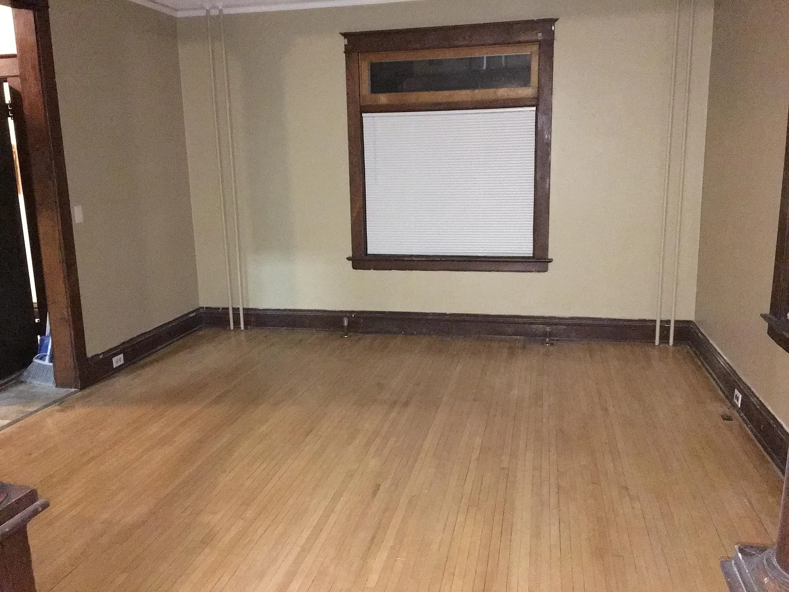 3 bed, 1476 sqft, $1,700 — Photo 2