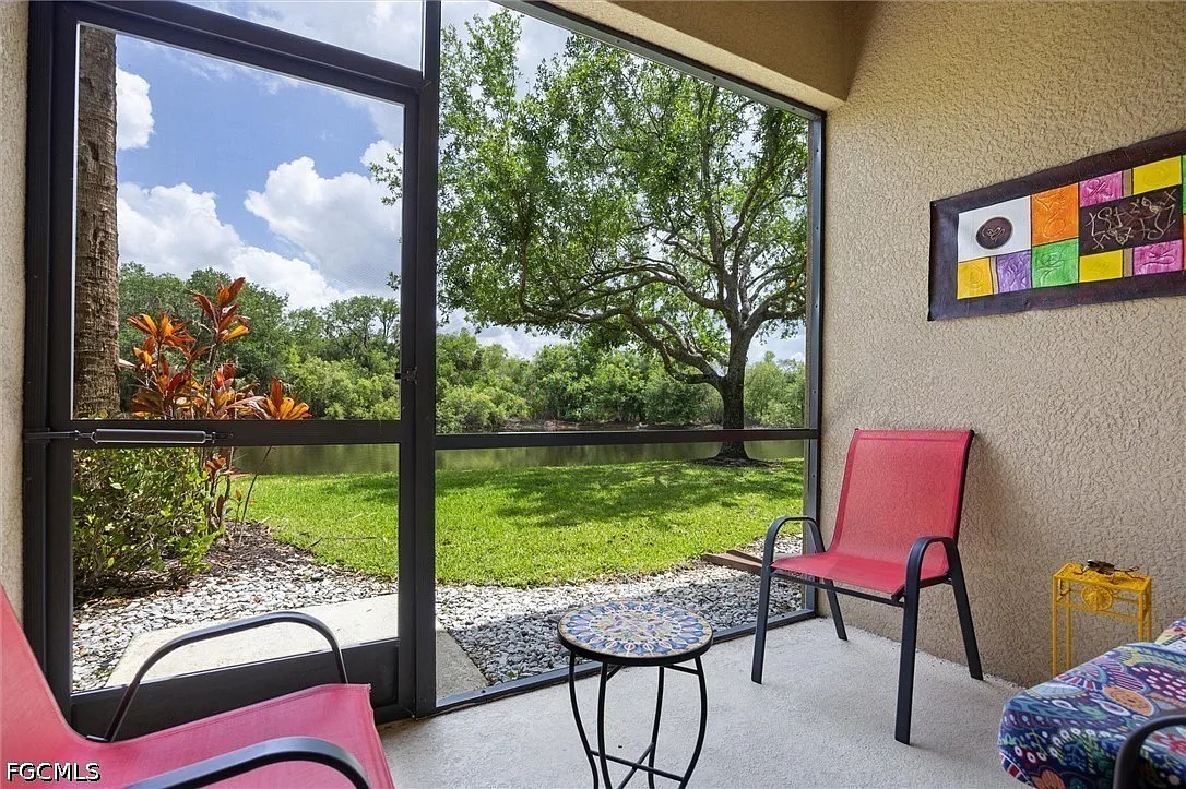 3 bed, 2.5 bath, 1867 sqft, $5,000 — Photo 2