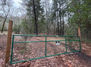 908 Riverbanks Rd, Grants Pass, OR 97527