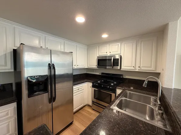 3965 Nobel Dr Unit 233, San Diego, CA 92122