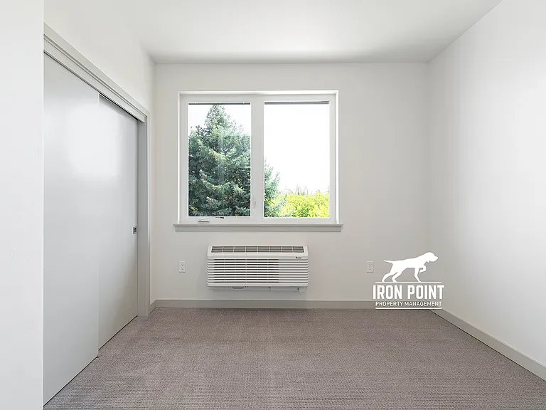 2219 W Kootenai St — Photo 21