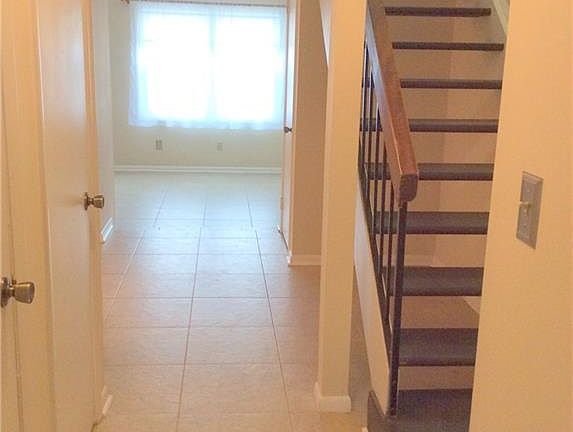 3rd image of 2237 Cannon Drive