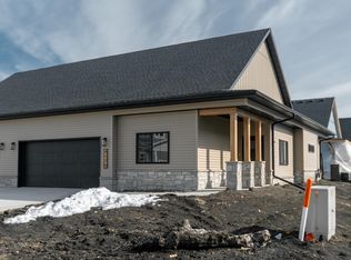 4148 Arthur Dr S, Fargo, ND 58104
