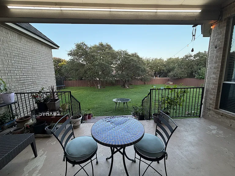 7537 Steeple Dr — Photo 37