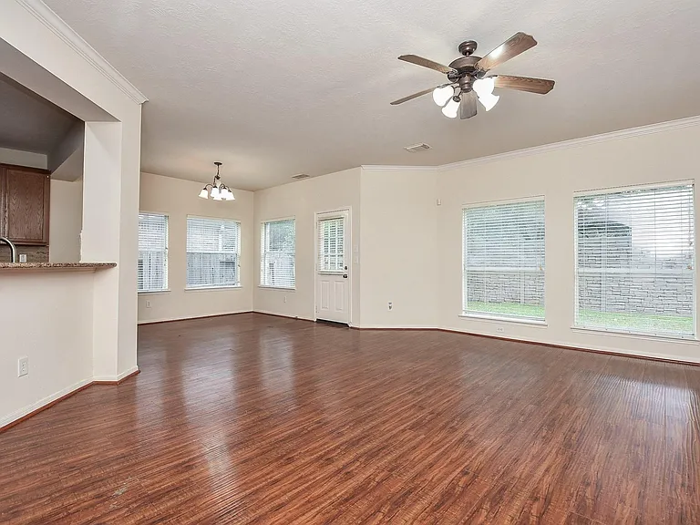 22202 Bent Bridge Ln — Photo 15