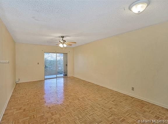 3rd image of 7501 NW 16th St APT 3508