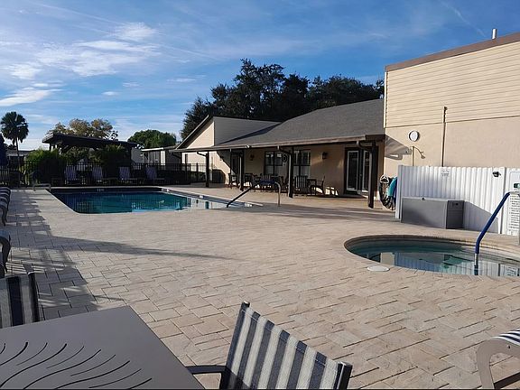 3rd image of 15038 Johansson Ave
