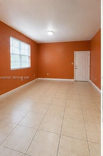 1st image of 2811 SE 17th Ave Unit 206