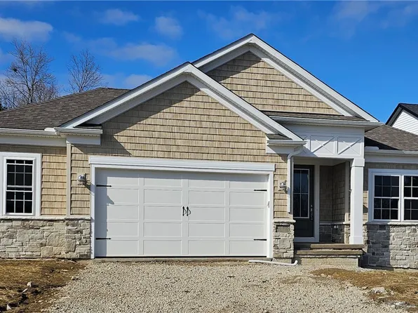 217 Windflower Dr, Chardon, OH 44024