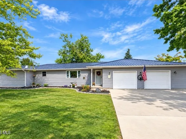 403 Enterprise St, Leipsic, OH 45856