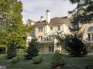 738 Canterbury Ln, Villanova, PA 19085