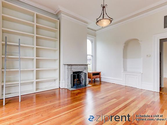 2nd image of 457 Oak St APT 11