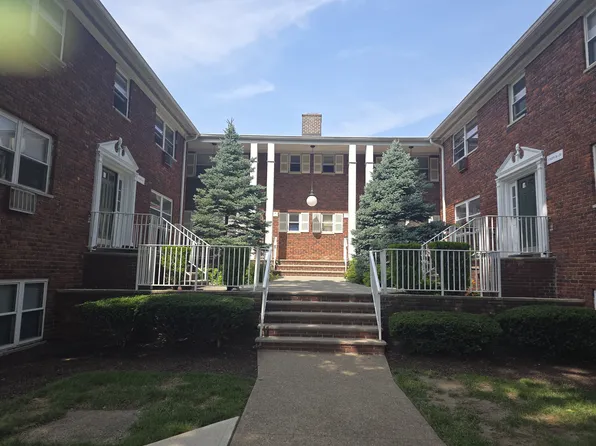 203 N Beverwyck Rd APT 16, Lake Hiawatha, NJ 07034