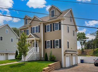 216 Breedens Ln, Revere, MA 02151
