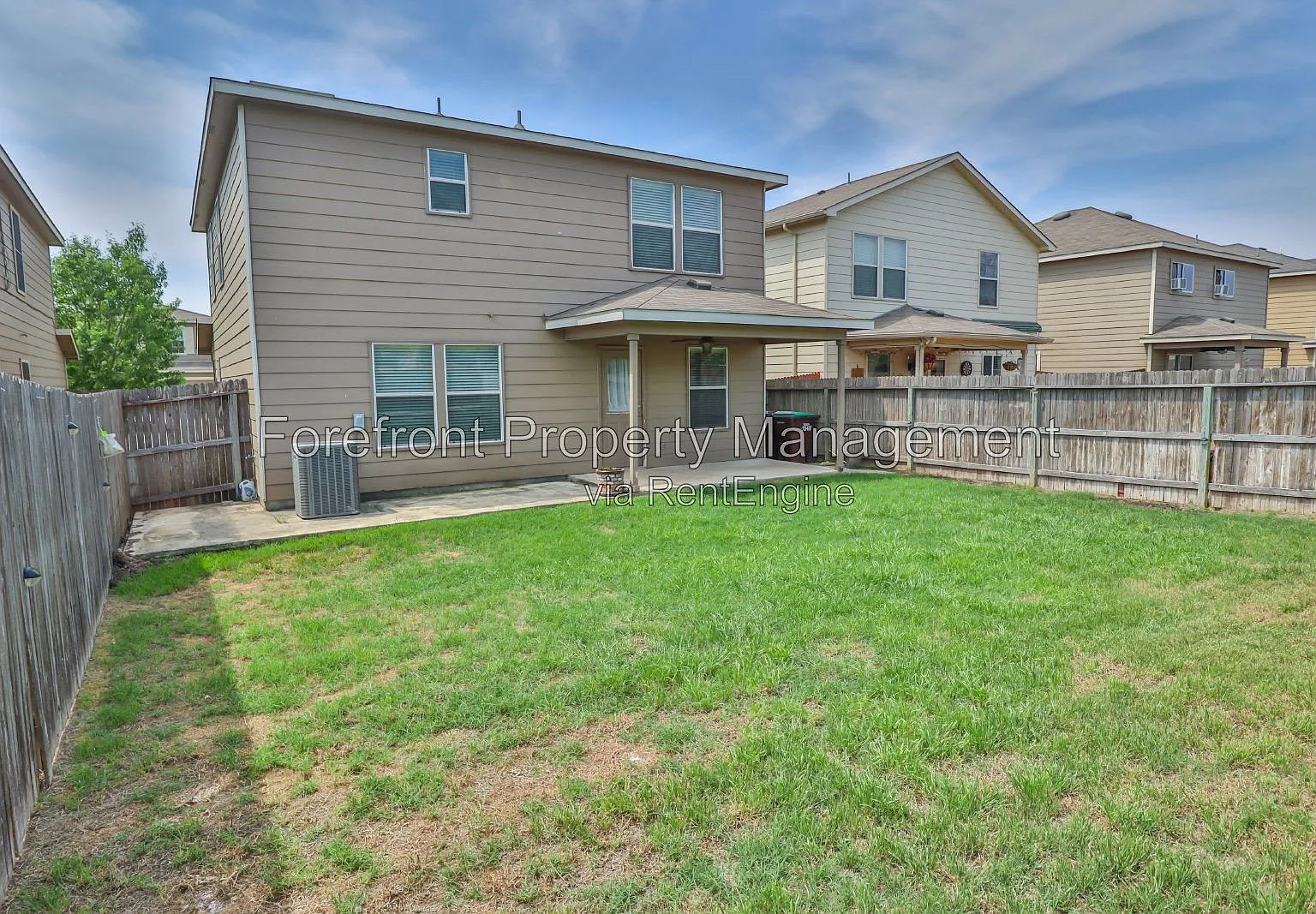 3 bed, 2.5 bath, 1850 sqft, $1,770 — Photo 3