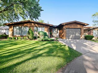 219 N Raye Dr, Chicago Heights, IL 60411