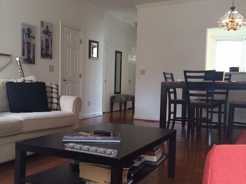 Living room -Dining Room