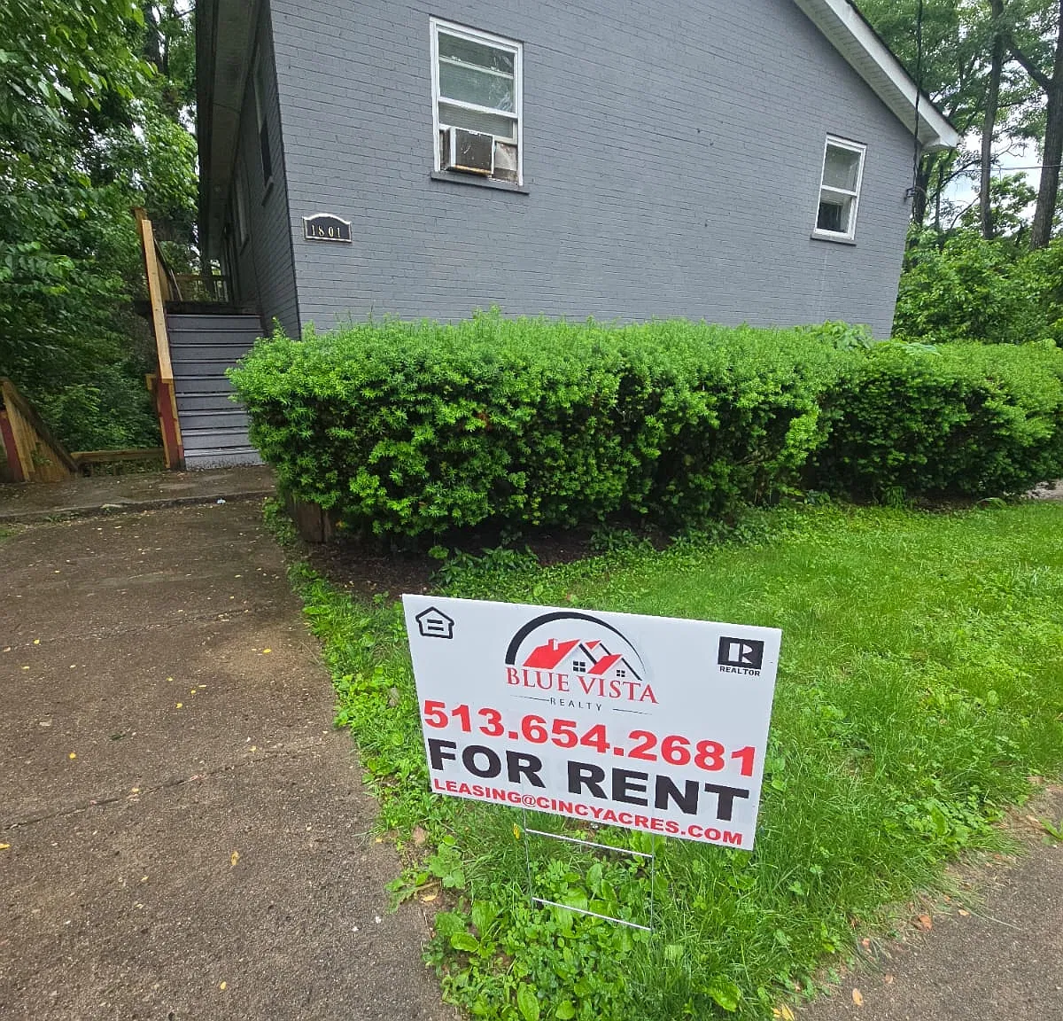 2 bed, 800 sqft, $1,100 — Photo 1