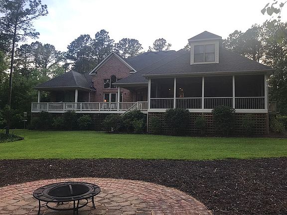 Waterfront porch/decks