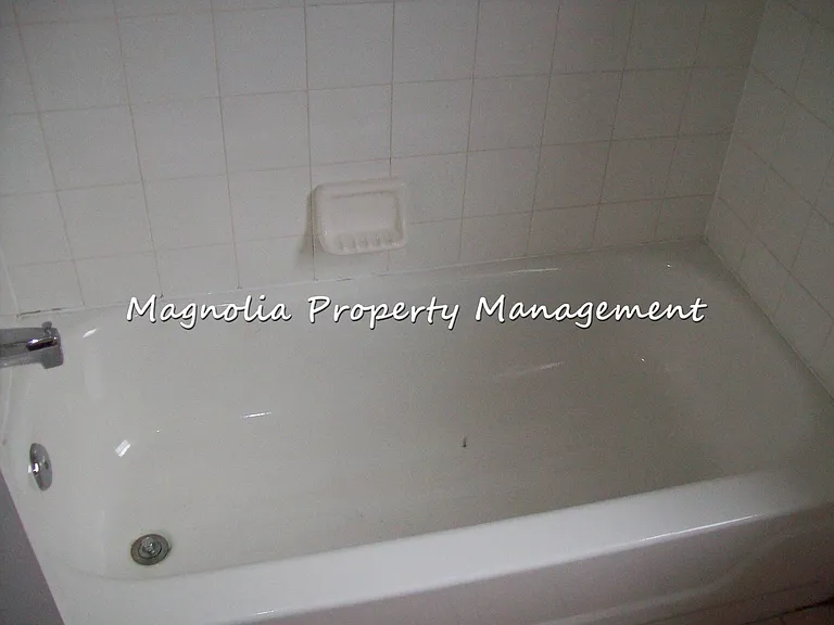 1322 Carlson Dr — Photo 14