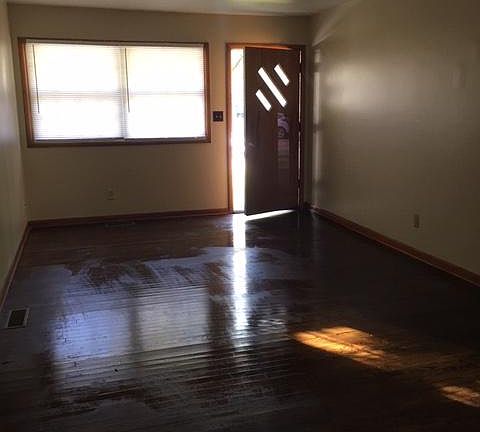 4th image of 4920 Harvard Ave