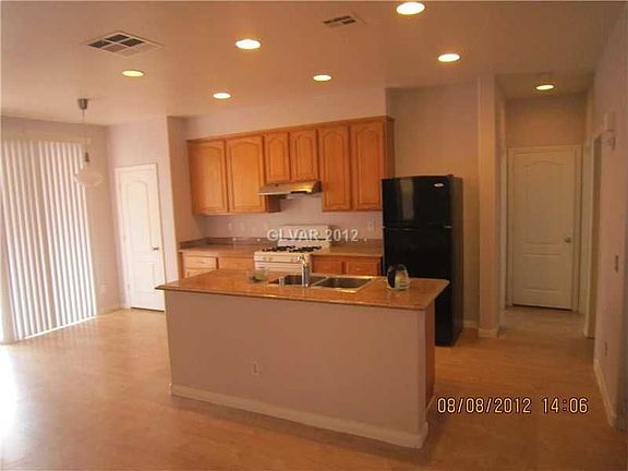 3rd image of 9545 Creedmoor Ct