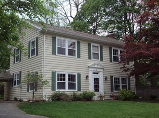 86 E Hallett St, Hillsdale, MI