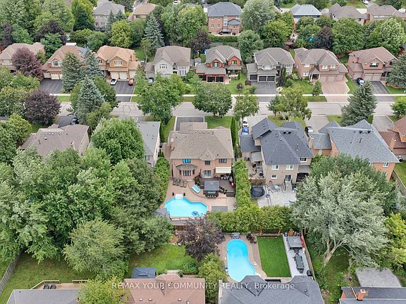 5th image of 786 Exceller Cir