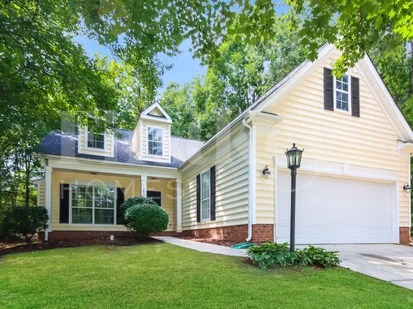 2935 Canary Ct, Charlotte, NC 28269