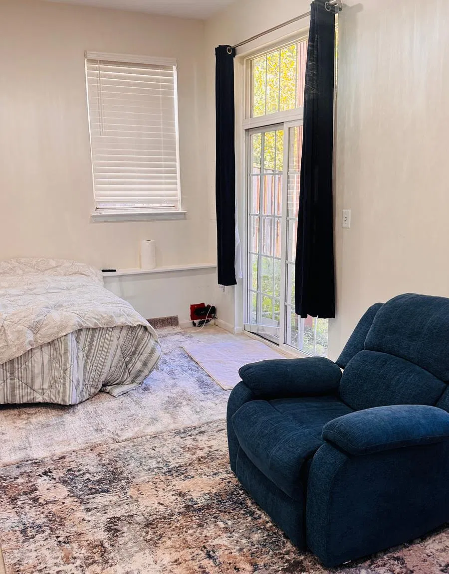 1 bed, $1,200 — Photo 3