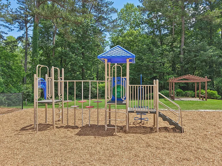 Wesley Trevento Apartments at Lithia Springs — Photo 34