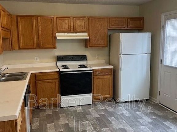 2nd image of 2203 Violet Bluff Ct