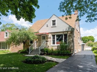 3716 W Albion Ave, Lincolnwood, IL 60712