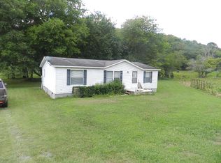 325 Trace Creek Rd, Whitleyville, TN 38588