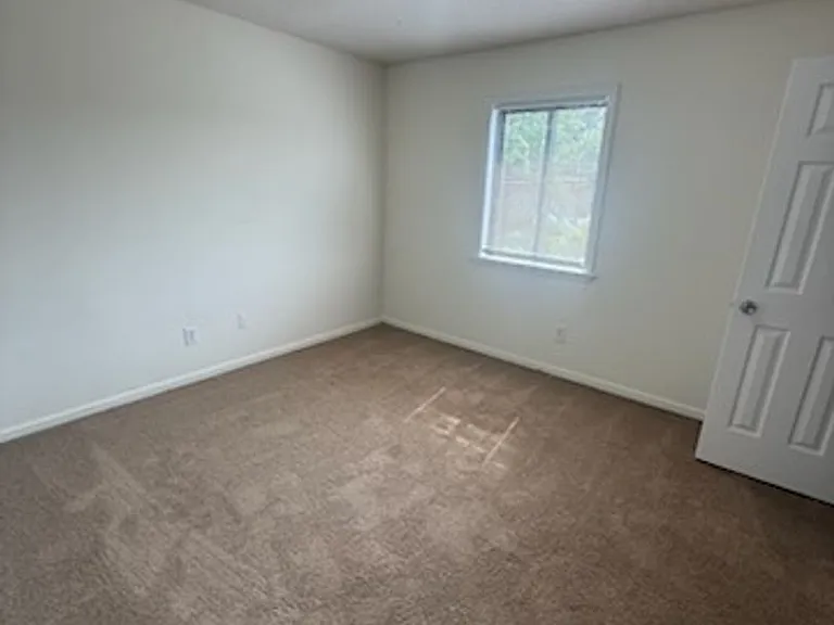 605 Sunset Ave — Photo 19